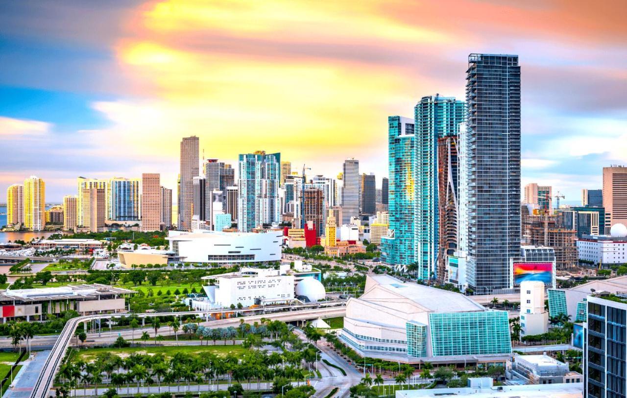 Experience The Perfect Miami Life!! Centrally Located Luxury Condo! Екстериор снимка